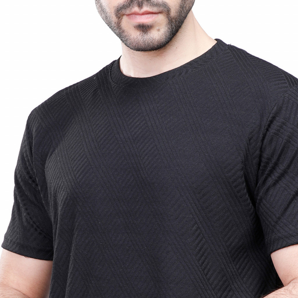 Coup - Texture T-Shirt With Round Neck And Short Sleeves BLACK